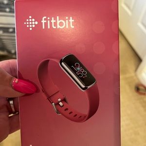 Fitbit Luxe